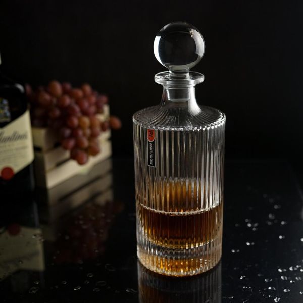 Графин 0,8 л штоф с крышкой Time h26,5 см d 9,7 см стекло P.L. - BarWare [1]